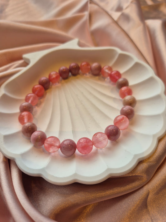 Rosenkvarts og rodonittarmbånd – kjærlighet, balanse og emosjonell heling